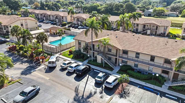 $2,200 | 9466 Boca Cove Circle, Unit 303, Boca Raton, FL 33428
