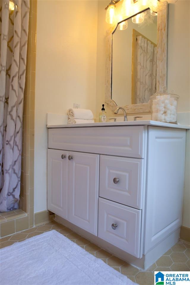 1046 Blue Ridge Boulevard Birmingham, AL 35226 - Photo 16 of 24
