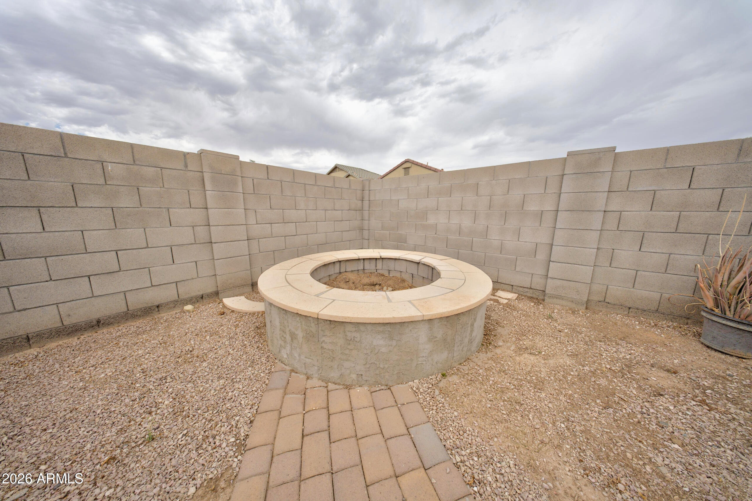 5016 South Rovey Parkway Buckeye, AZ 85326 - Photo 26 of 31 DSC00043