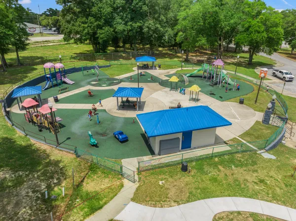 $385,000 | 255 Brackin Street, Unit A&B, Crestview, FL 32539