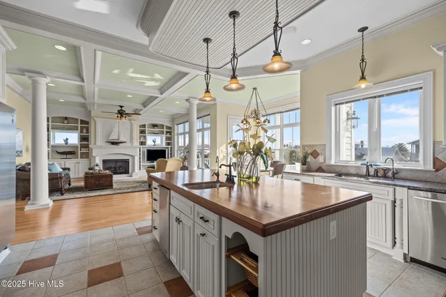 $2,400,000 | 1101 West Fort Macon Road, Atlantic Beach, NC 28512