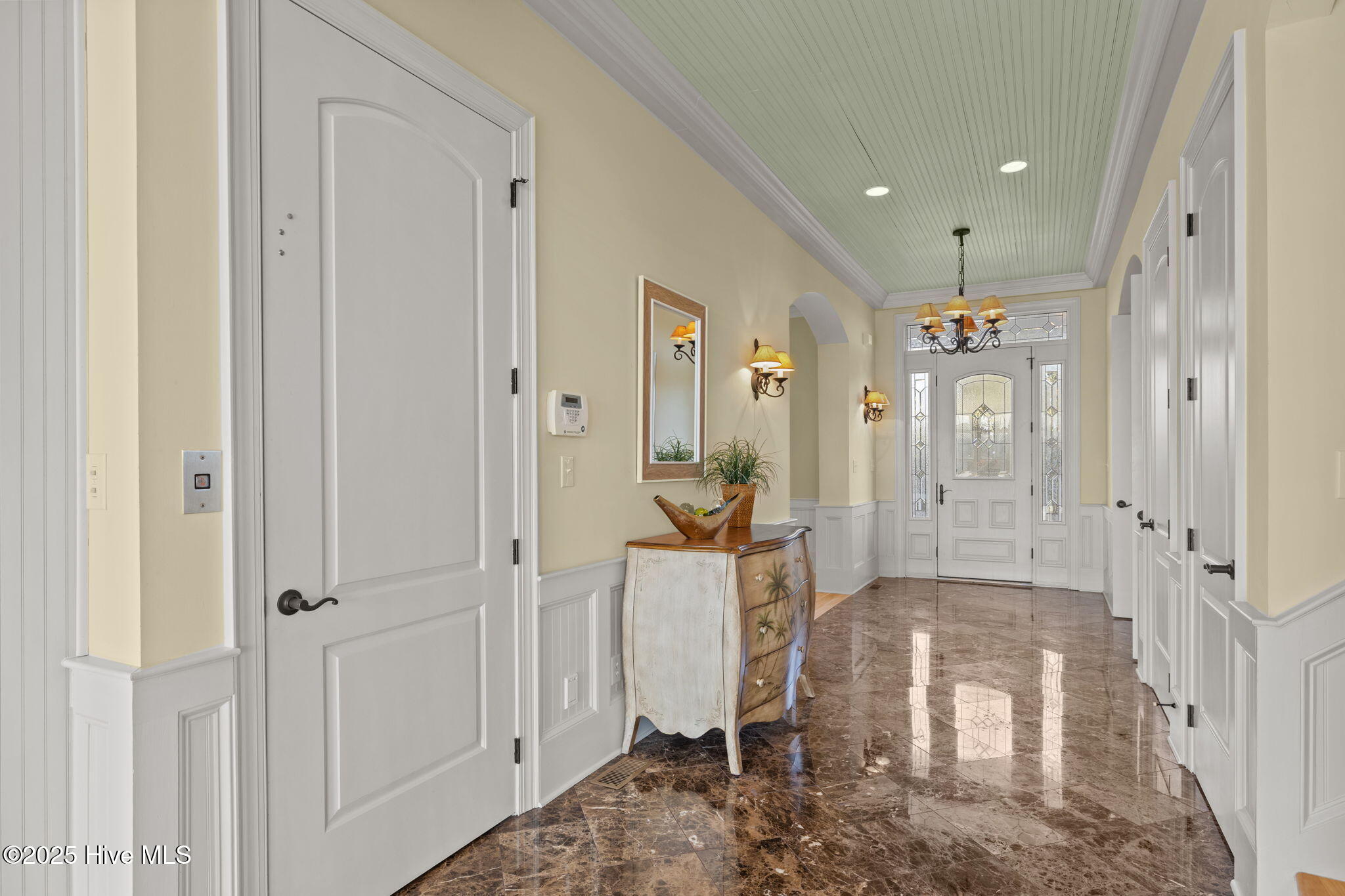 1101 West Fort Macon Road Atlantic Beach, NC 28512 - Photo 5 of 60 Entry Hall