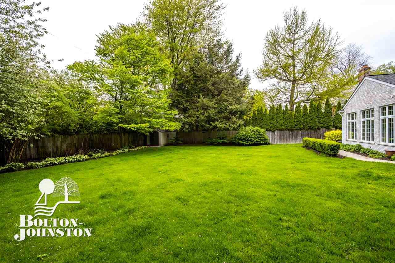 99 Stephens Road Grosse Pointe, MI 48236 - Photo 61 of 75 31382415-61.JPG