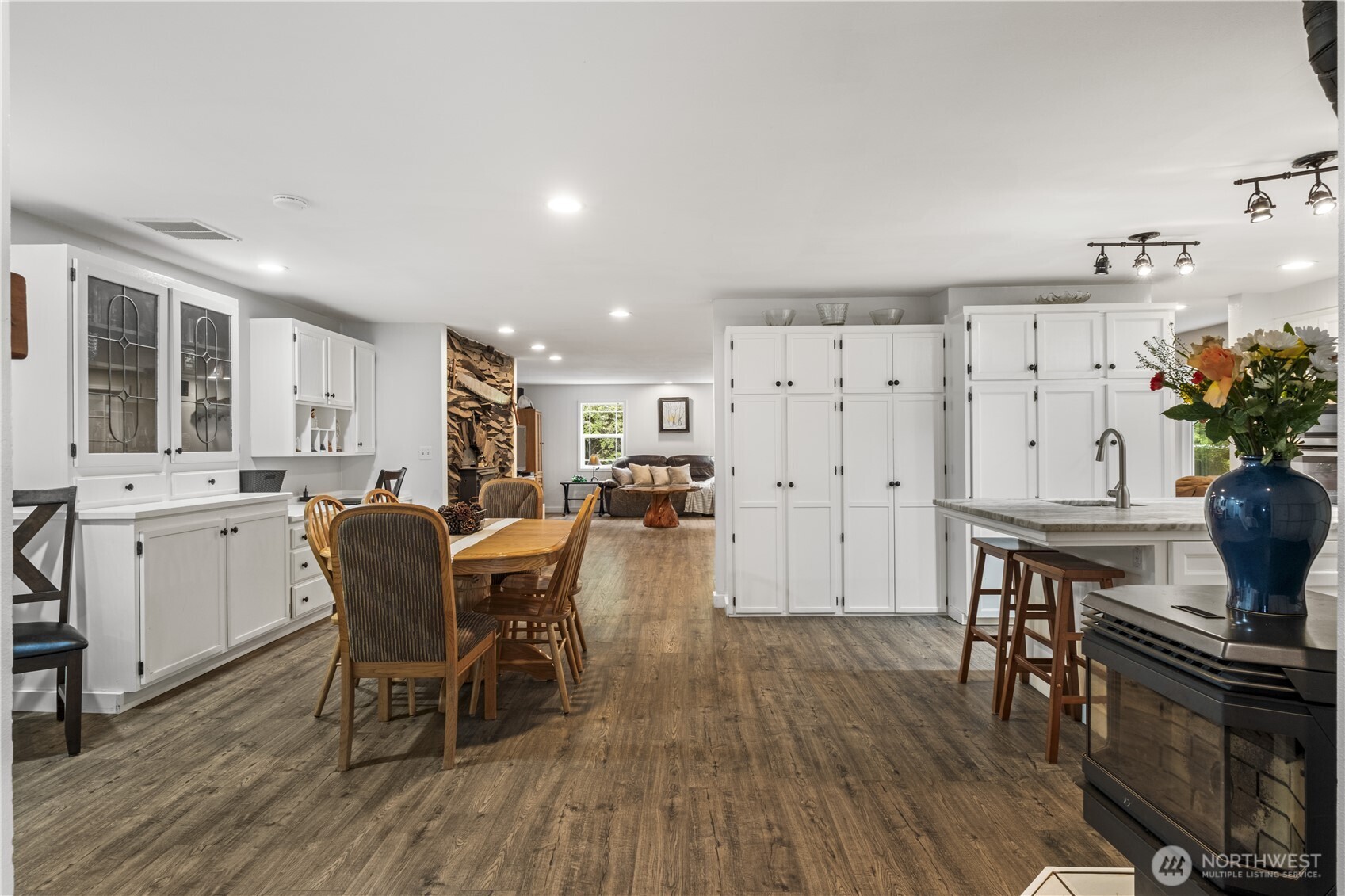 428 West Davies Loop Road Lake Stevens, WA 98258 - Photo 13 of 40 Gallery Image 13