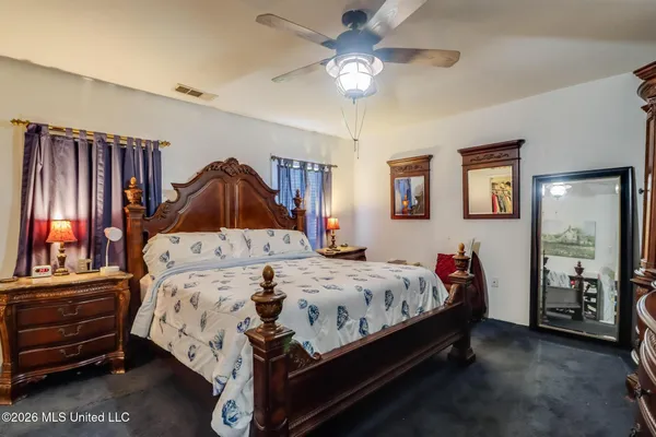 $299,000 | 1602 East Railroad Street, Gulfport, MS 39501