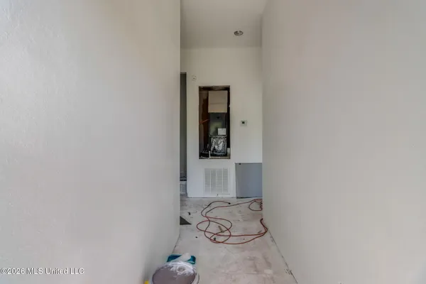 $299,000 | 1602 East Railroad Street, Gulfport, MS 39501