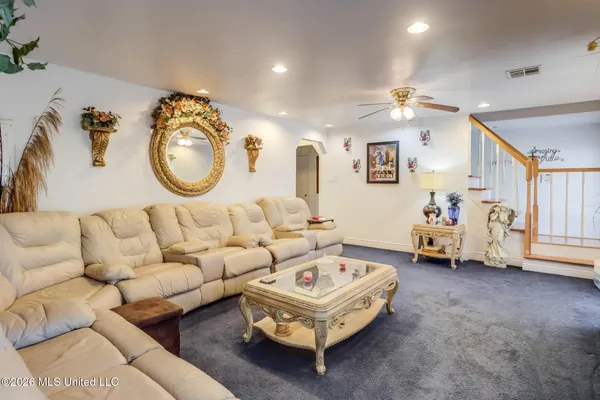 $299,000 | 1602 East Railroad Street, Gulfport, MS 39501