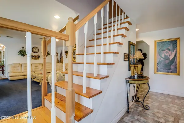 $299,000 | 1602 East Railroad Street, Gulfport, MS 39501