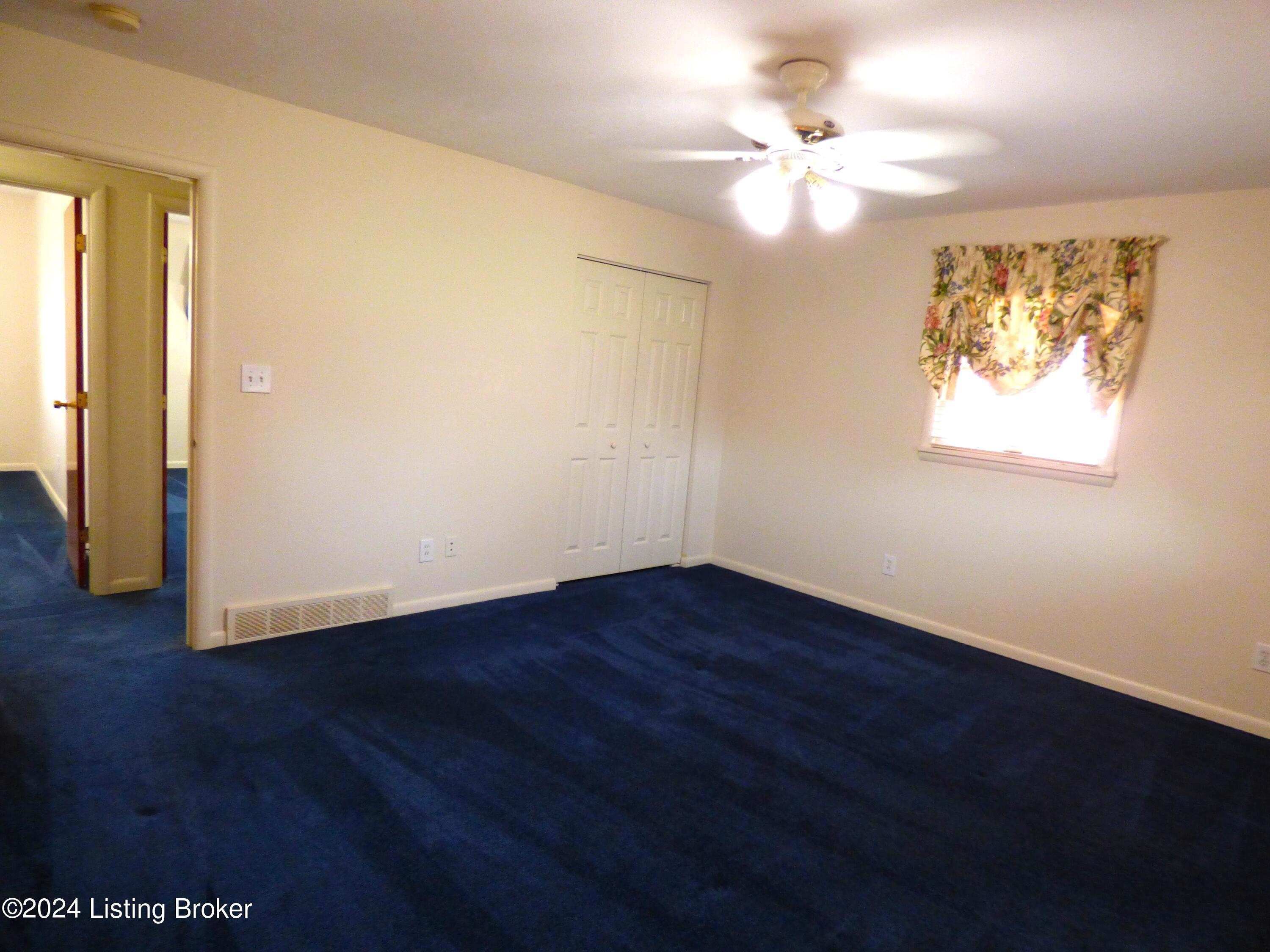 5310 Adkins Road Louisville, KY 40219 - Photo 22 of 41 P1070861