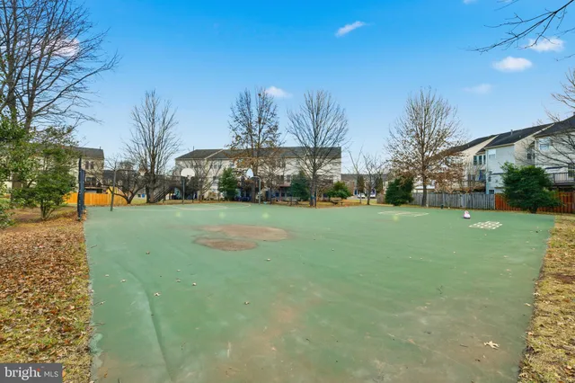 $570,000 | 15115 Gaffney Circle, Gainesville, VA 20155