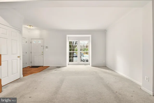 $570,000 | 15115 Gaffney Circle, Gainesville, VA 20155