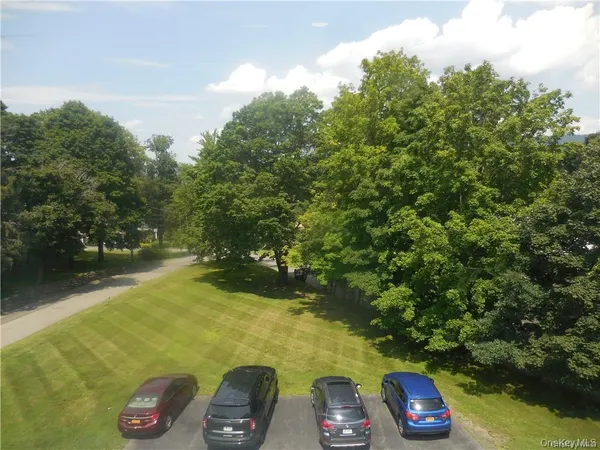 $2,200 | 78 Duncan Avenue, Unit 2, Cornwall-on-Hudson, NY 12520