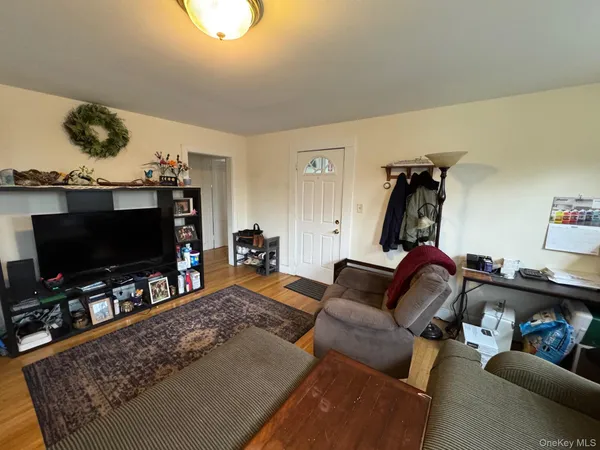 $2,200 | 78 Duncan Avenue, Unit 2, Cornwall-on-Hudson, NY 12520