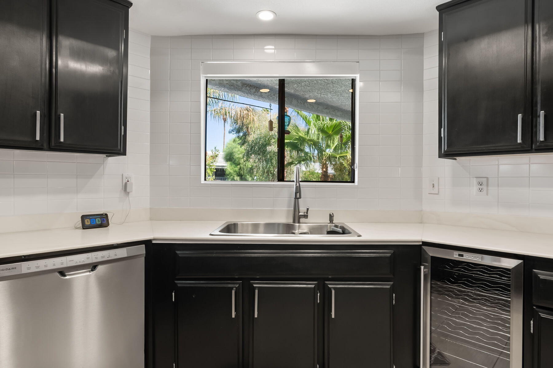 3155 Ramon Road, Unit 808 Palm Springs, CA 92264 - Photo 11 of 37 a kitchen with a sink and a window