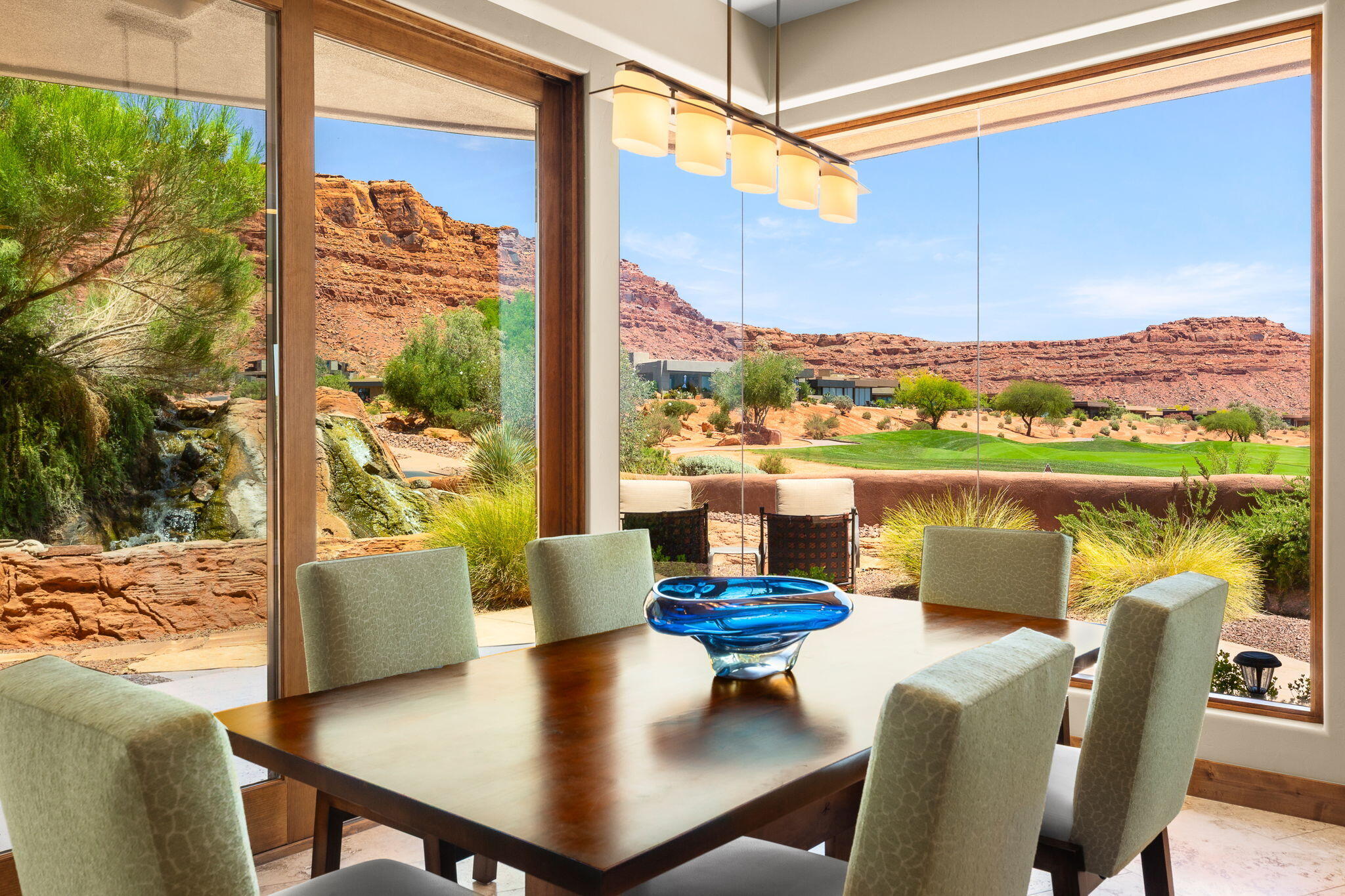 2410 Entrada Trail, Unit 3 St. George, UT 84770 - Photo 25 of 53 Dining Area