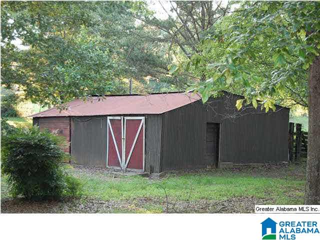 8366 Wade Road Warrior, AL 35180 - Photo 5 of 27