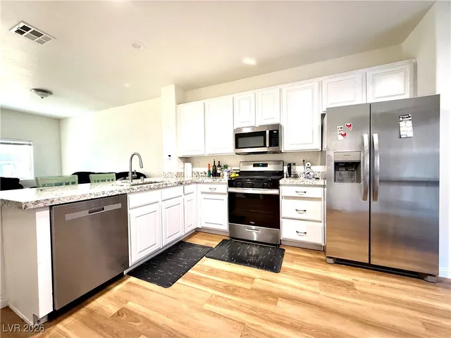 $2,295 | 3444 North Bearpin Gap Lane, Las Vegas, NV 89129