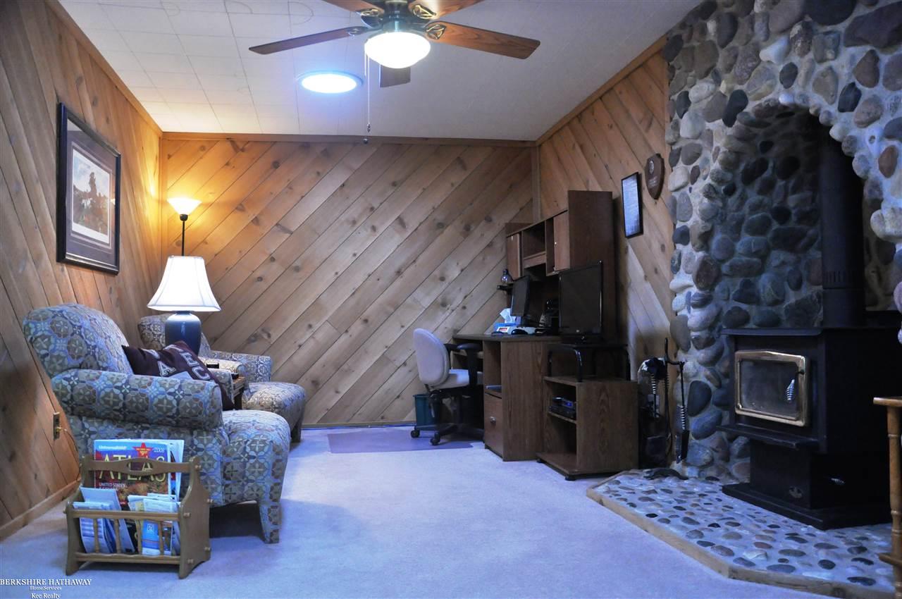 523 Miller Avenue Rochester, MI 48307 - Photo 14 of 28