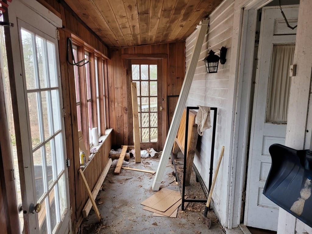 16 Bridge Street Amherst, MA 01002 - Photo 15 of 17 Gallery Image 15