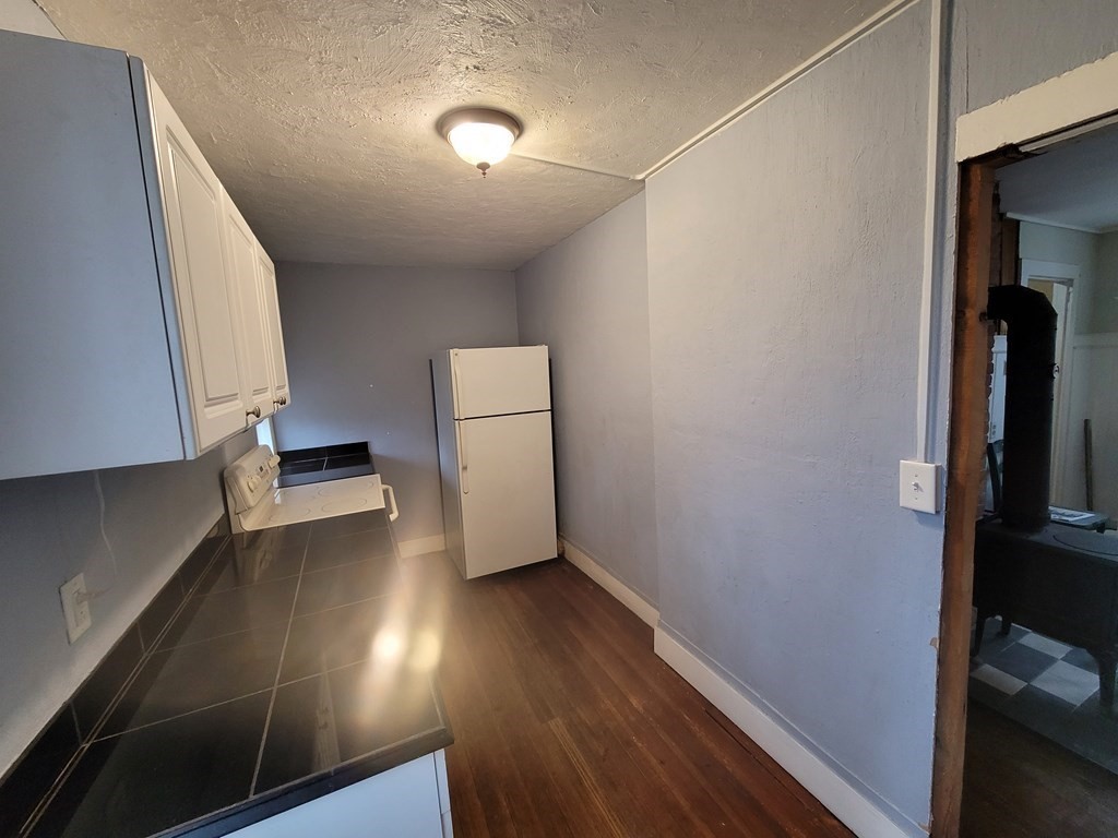 16 Bridge Street Amherst, MA 01002 - Photo 5 of 17 Gallery Image 5