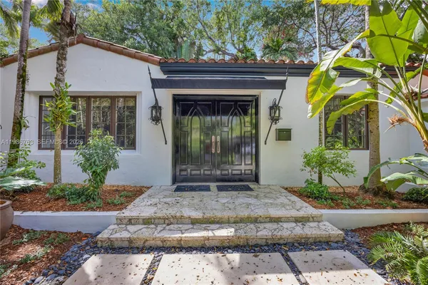 $3,500,000 | 3820 Braganza Avenue, Miami, FL 33133