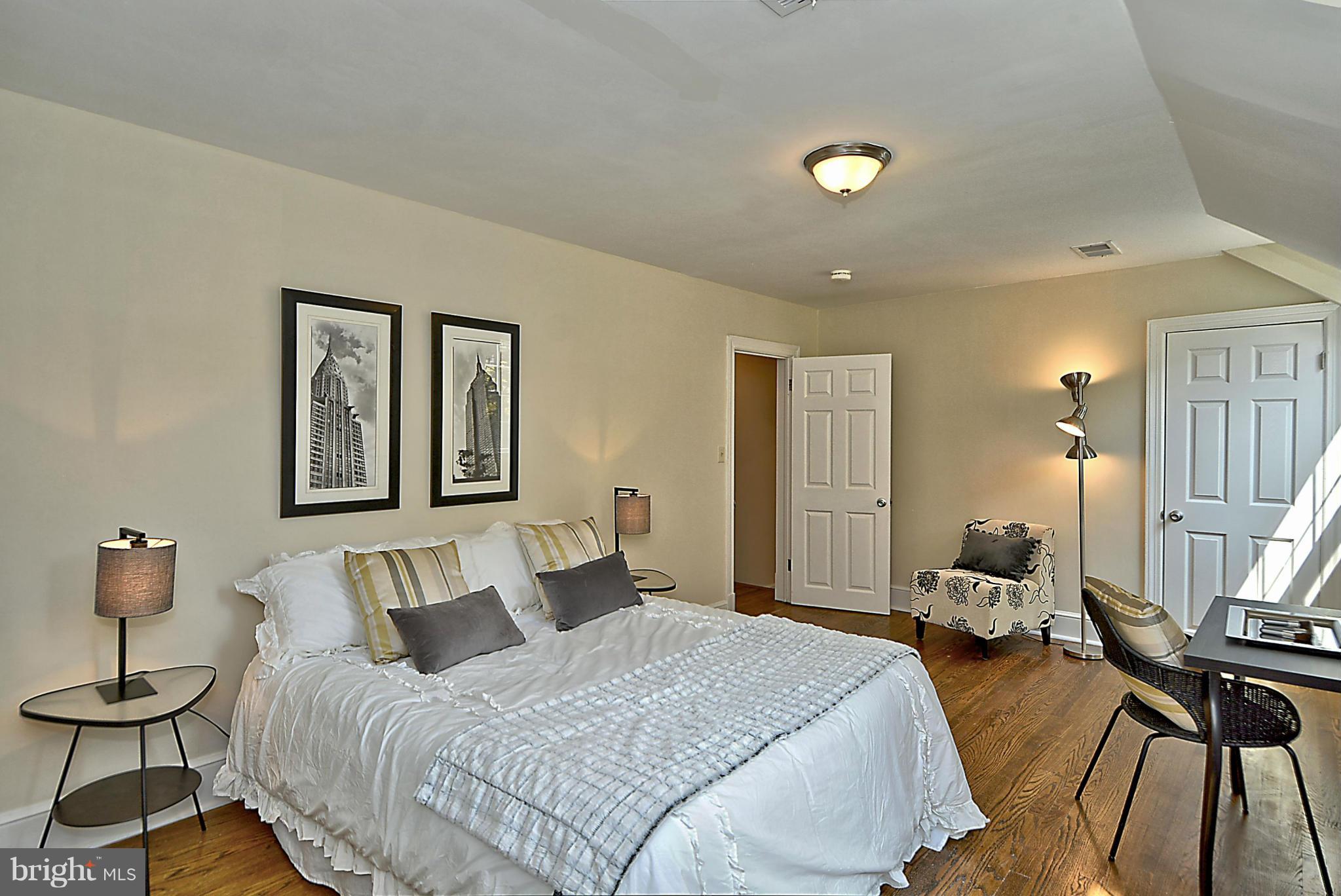 2604 Farm Road Alexandria, VA 22302 - Photo 14 of 30 Master Bedroom