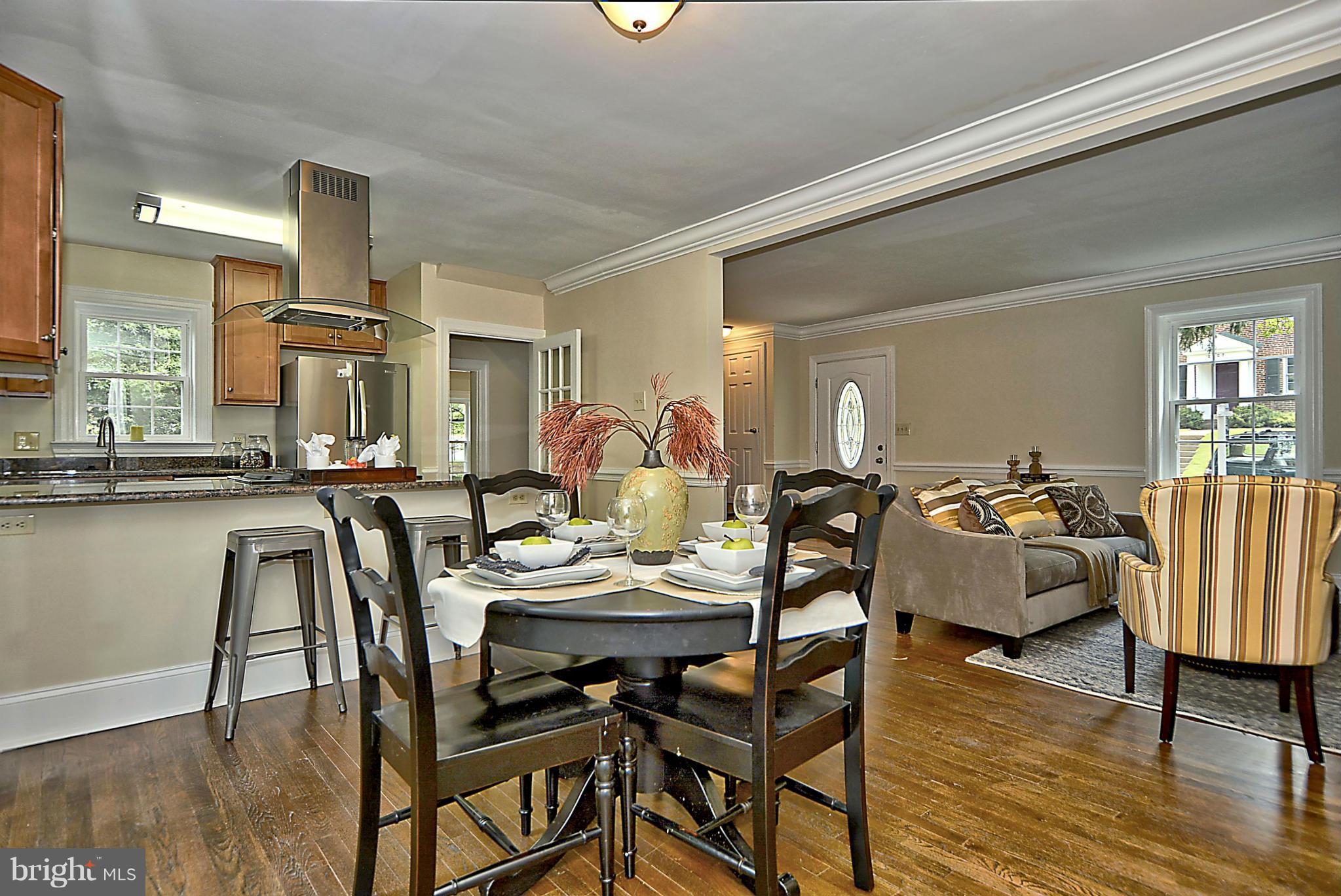 2604 Farm Road Alexandria, VA 22302 - Photo 5 of 30 Dining Room