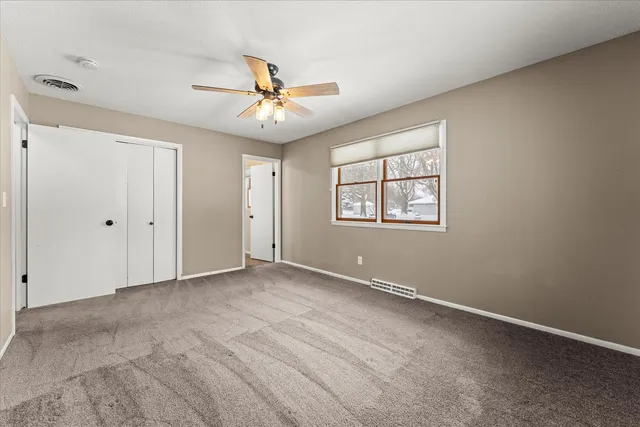 $229,900 | 208 East Newton Street, Mansfield, IL 61854