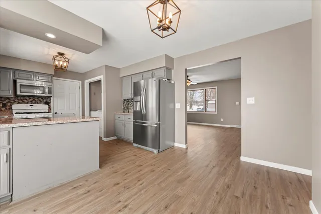 $229,900 | 208 East Newton Street, Mansfield, IL 61854