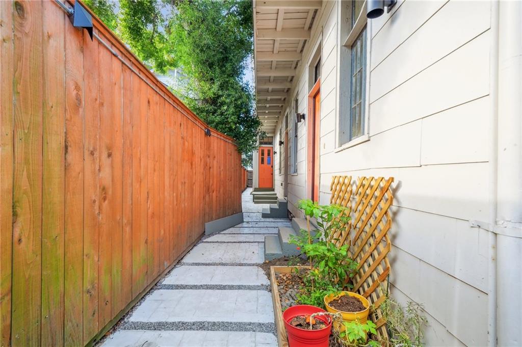 1414 Magazine Street, Unit 4 New Orleans, LA 70130 - Photo 15 of 22