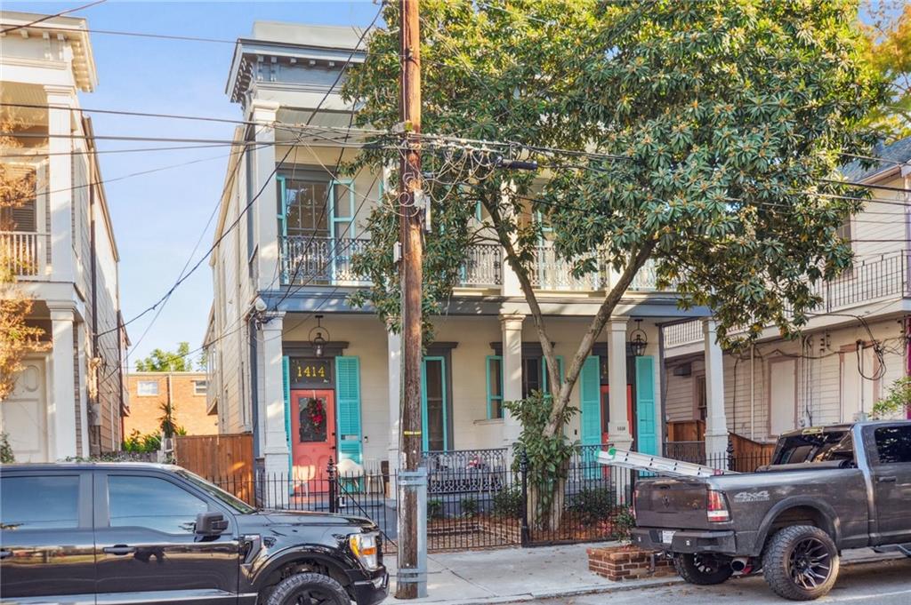 1414 Magazine Street, Unit 4 New Orleans, LA 70130 - Photo 3 of 22