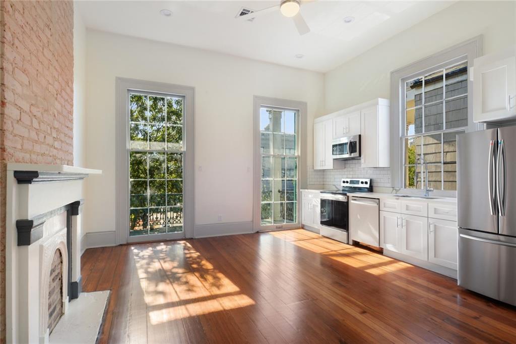 1414 Magazine Street, Unit 4 New Orleans, LA 70130 - Photo 8 of 22