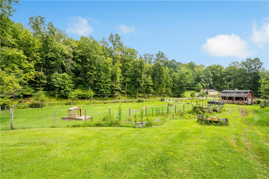 521 McClelland Road Venetia, PA 15367 - Photo 29 of 36 Gallery Image 29