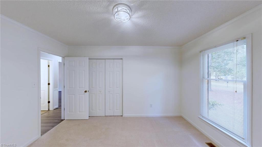 104 Dilworth Road High Point, NC 27265 - Photo 16 of 33 Gallery Image 16
