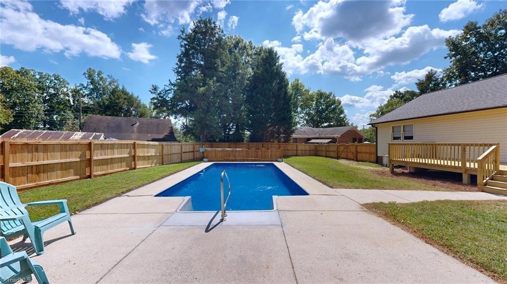 104 Dilworth Road High Point, NC 27265 - Photo 24 of 33 Gallery Image 24