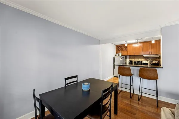 $190,000 | 4727 Jarboe Street, Unit 93, Kansas City, MO 64112