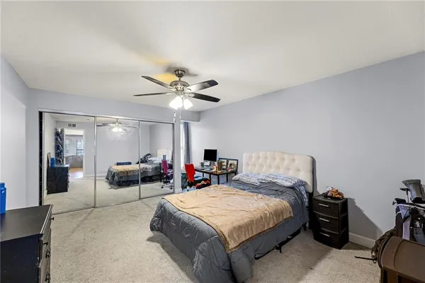 $190,000 | 4727 Jarboe Street, Unit 93, Kansas City, MO 64112