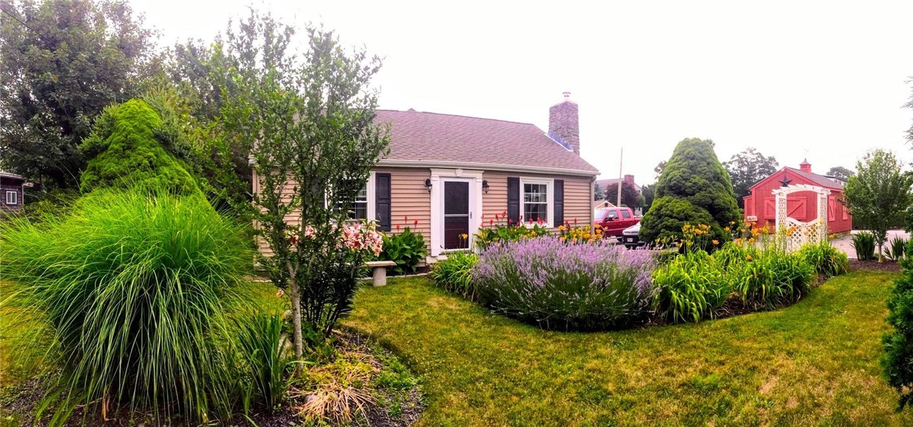 1683 West Main Road Middletown, RI 02842 - Photo 29 of 40