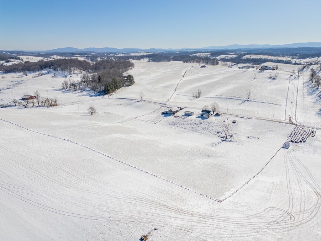 1108 Dutton Hollow Road Rural Retreat, VA 24368 - Photo 77 of 87 Gallery Image 77