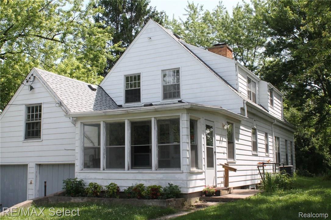 4492 East Cook Road Grand Blanc, MI 48439 - Photo 45 of 52 IMG_8087.JPG