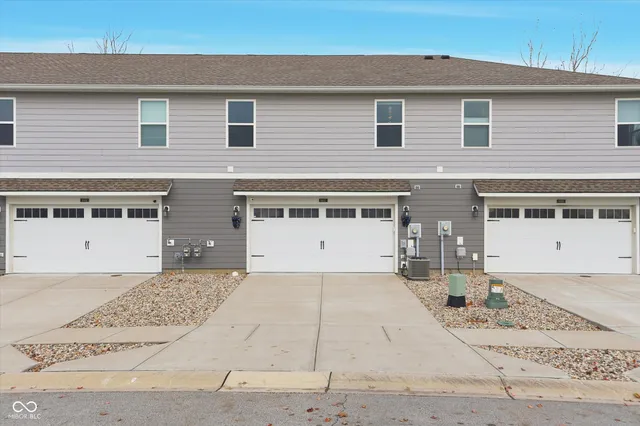 $300,000 | 6492 Apperson Drive, Noblesville, IN 46062