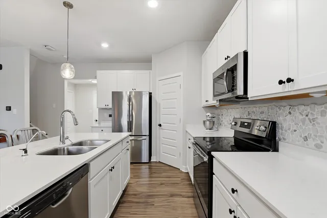 $300,000 | 6492 Apperson Drive, Noblesville, IN 46062