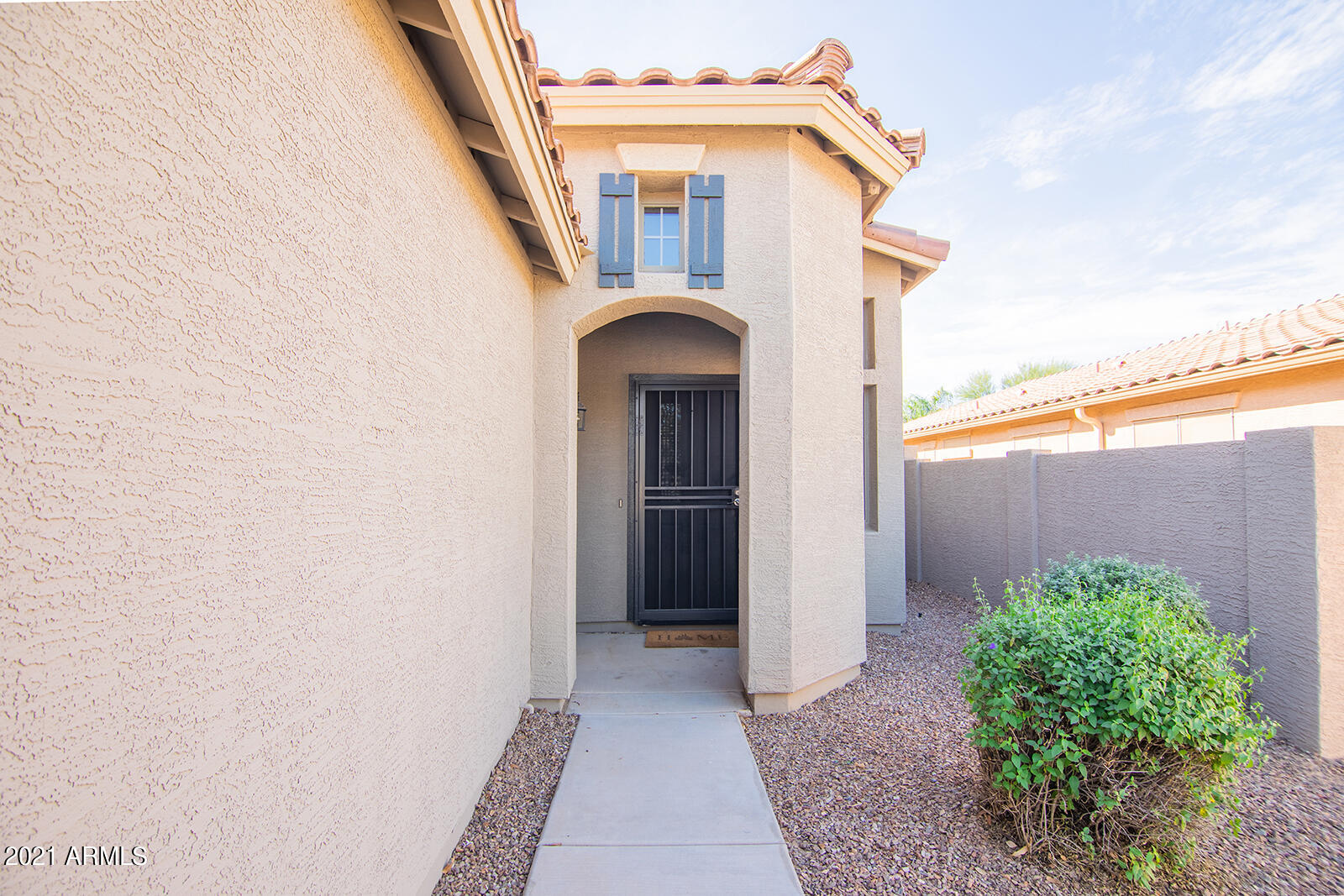 4308 South Rim Court Gilbert, AZ 85297 - Photo 5 of 45 rim37