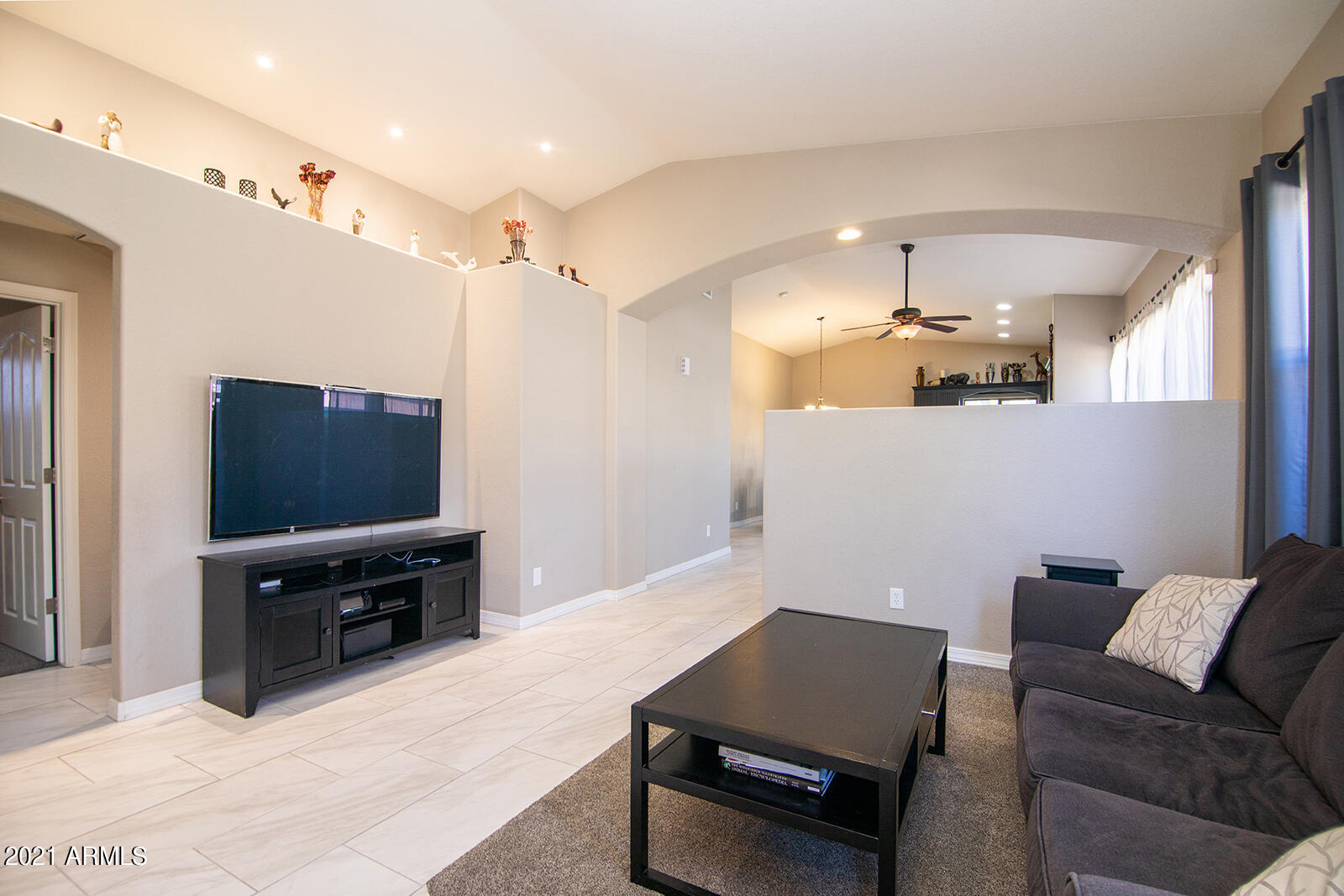 4308 South Rim Court Gilbert, AZ 85297 - Photo 9 of 45 rim2