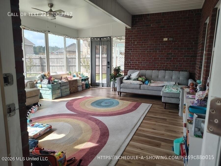 15200 Windmill Rdg Parkway D'Iberville, MS 39540 - Photo 7 of 8 Family room