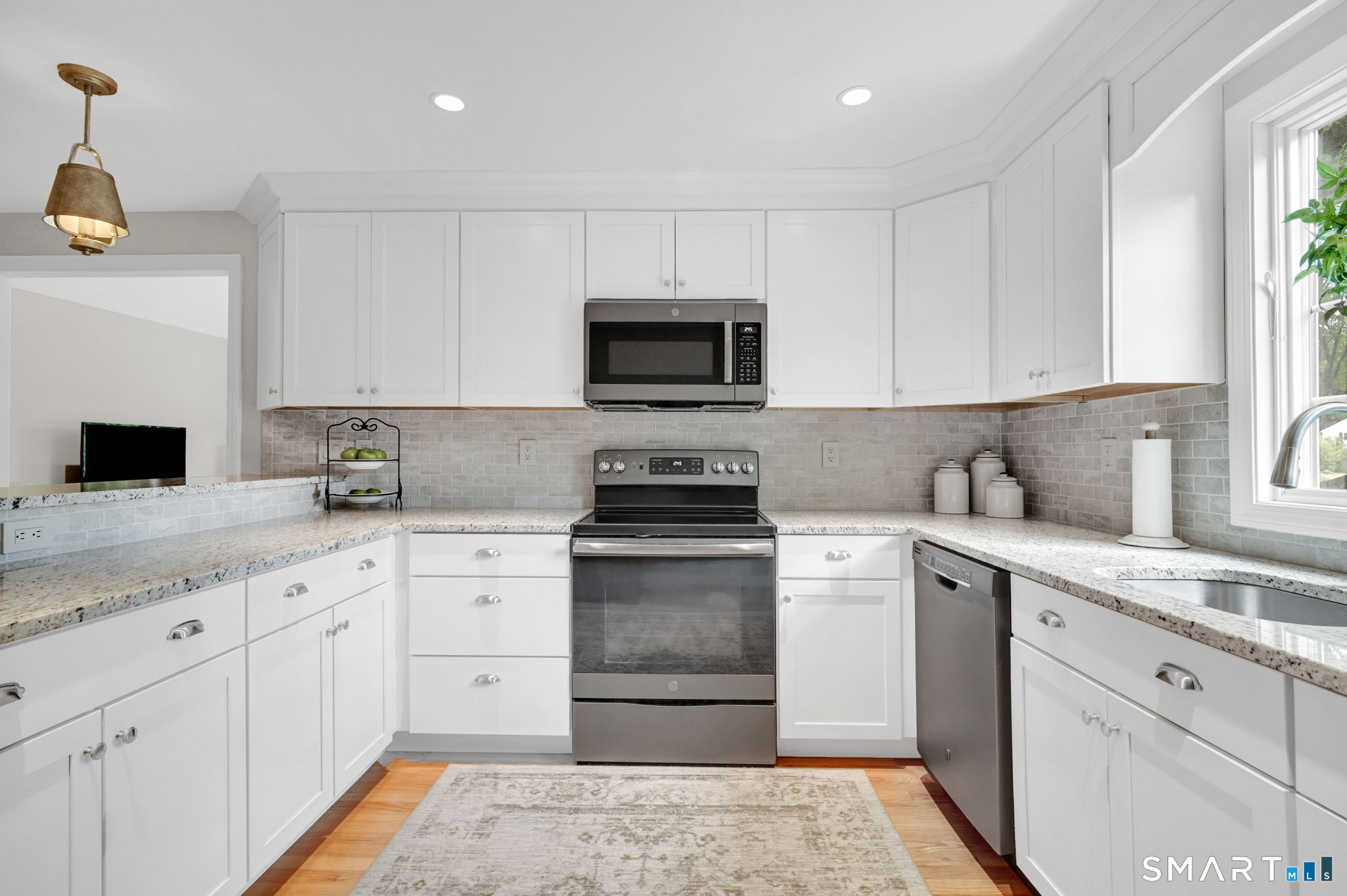 88 Reed Road Tolland, CT 06084 - Photo 6 of 36