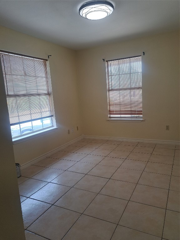 1602 Mexico Avenue Laredo, TX 78046 - Photo 14 of 17