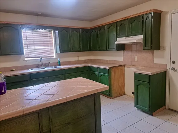 $219,000 | 1602 Mexico Avenue, Laredo, TX 78046