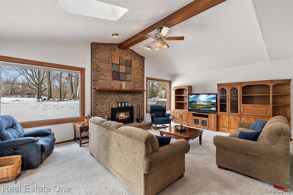 1276 Pembroke Drive Rochester Hills, MI 48307 - Photo 21 of 49
