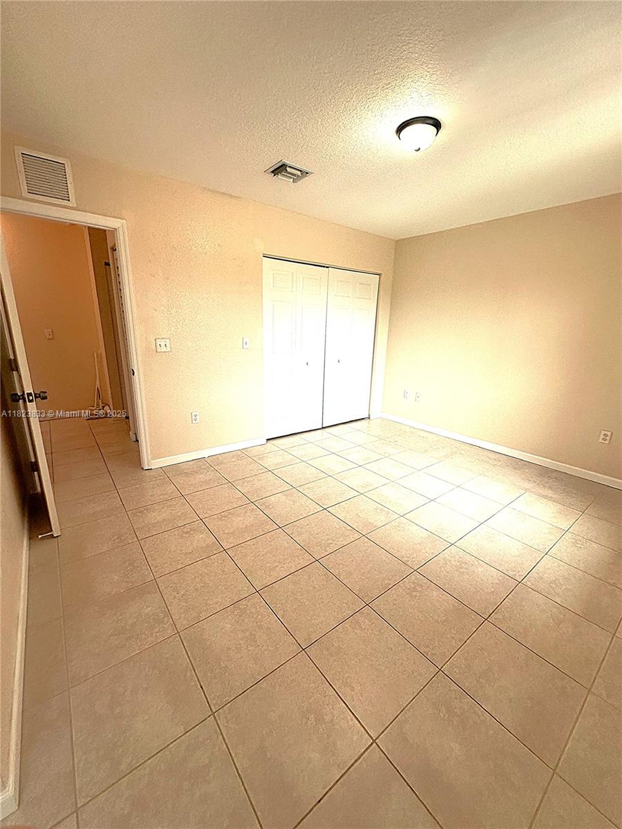 12010 Southwest 268th Street, Unit 37 Homestead, FL 33032 - Photo 9 of 19